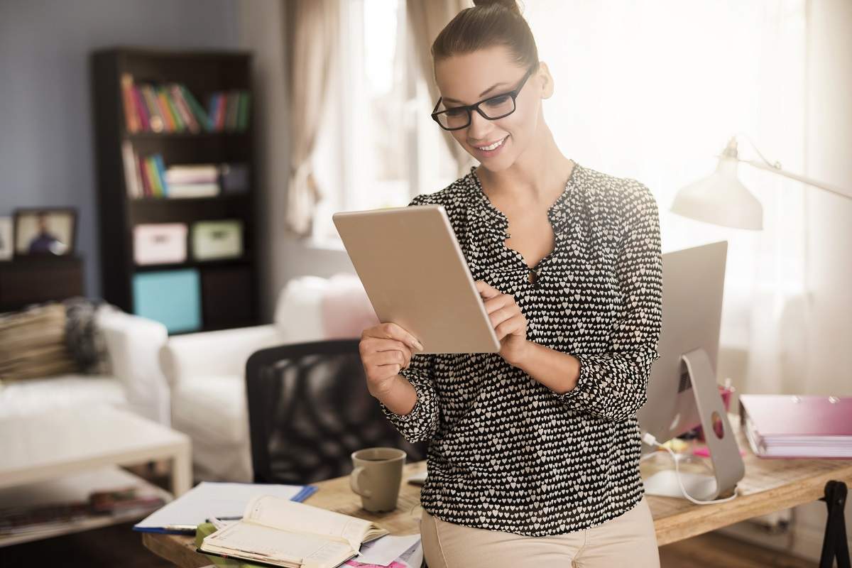 woman home office